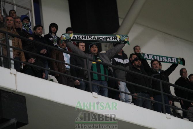 Akhisar Belediyespor;2 Çaykur Rizespor;3